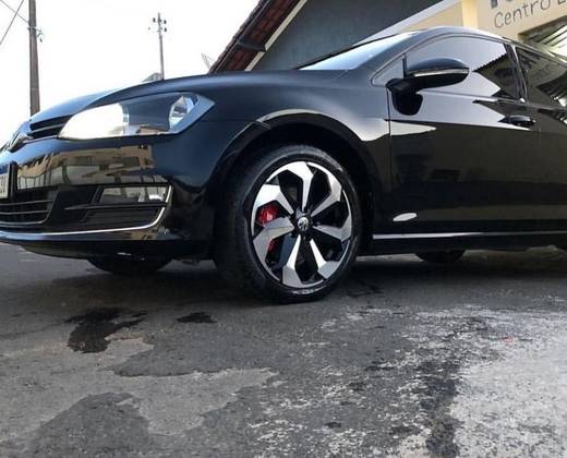 VOLKSWAGEN GOLF 1.4 TSI HIGHLINE 16V GASOLINA 4P AUTOMÁTICO VOLKSWAGEN GOLF 1.4 TSI HIGHLINE 16V GASOLINA 4P AUTOMÁTICO